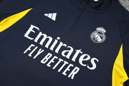 Camiseta de media cremallera del Real Madrid