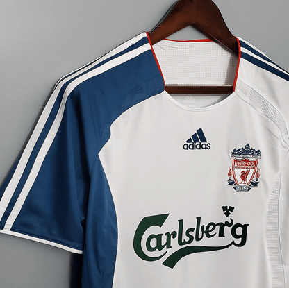 Camiseta de visitante del Liverpool 06/07