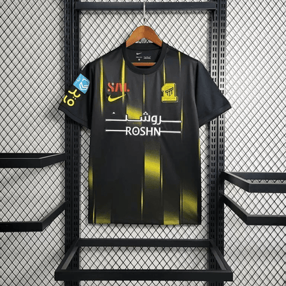 Camiseta local del Al-Ittihad 2023/24