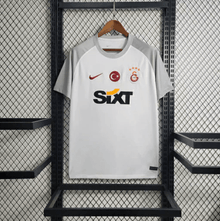 Camiseta local del Galatasaray 2023/24