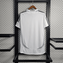 Camiseta local del Real Madrid 06/07