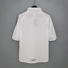 Camiseta local del Real Madrid 05/06