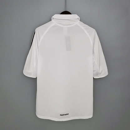 Camiseta local del Real Madrid 05/06