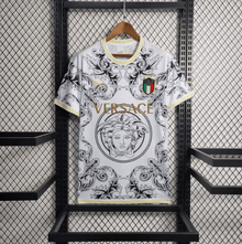 Camiseta Italia x Versace 2022
