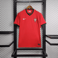 Camiseta local de Portugal 2024
