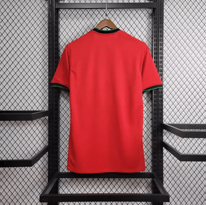 Camiseta local de Portugal 2024
