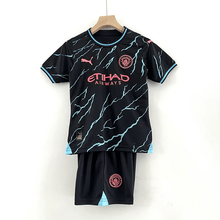 Kit infantil del Manchester City 23/24