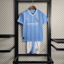 Kit local para niños del Manchester City 23/24
