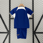 Kit local infantil del Chelsea 23/24