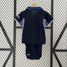 Kit infantil del Tottenham 2023/24