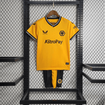 Kit infantil del Wolverhampton 2023/24