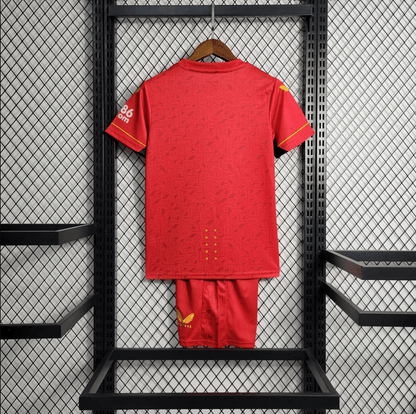Kit infantil del Wolverhampton 2023/24