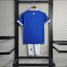 Kit local infantil del Everton 2023/24