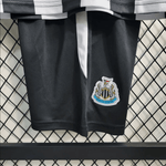 Kit local infantil del Newcastle 23/24