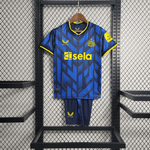 Kit infantil del Newcastle 2023