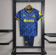 Kit infantil del Newcastle 2023