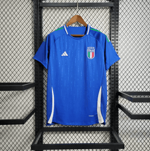 Camiseta local de Italia 2024