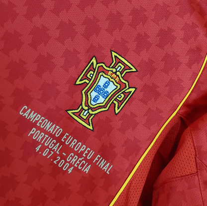 Camiseta local de Portugal 2004