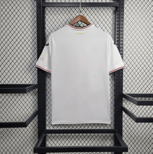 Camiseta local del Bayer Leverkusen 2024/25