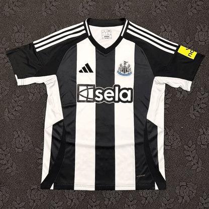 Camiseta local del Newcastle 24/25