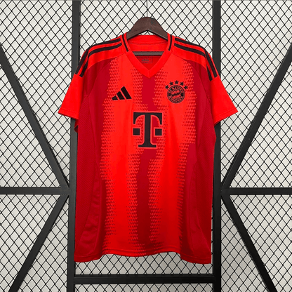 Camiseta local del Bayern Múnich 24/25