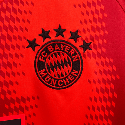 Camiseta local del Bayern Múnich 24/25