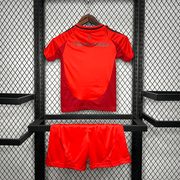 Kit local para niños del Bayern Múnich 2024/25