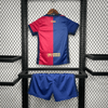 Kit local infantil del Barcelona 2024/25
