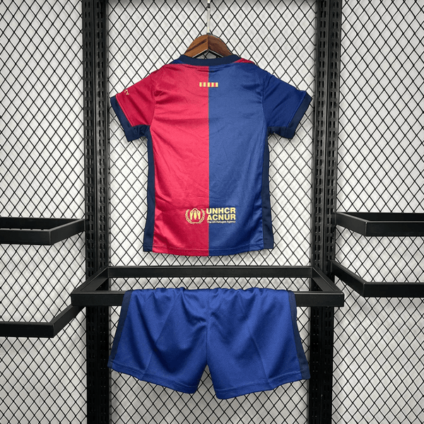 Kit local infantil del Barcelona 2024/25