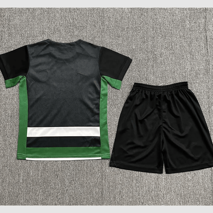Kit local infantil del Sporting 2024/25
