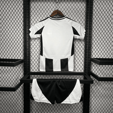 Kit local para niños de la Juventus 24/25