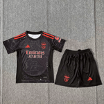 Kit infantil del Benfica 2024/25