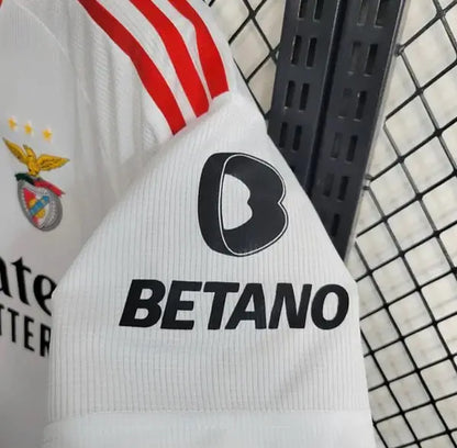 Camiseta local del Benfica 2023/24