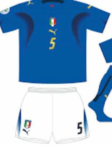 Kit infantil de Italia 2006