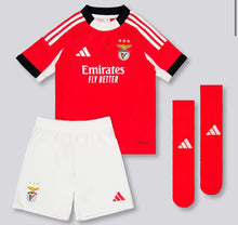 Kit infantil del Benfica 2025/26