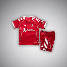 Equipación infantil del Liverpool 2025/26