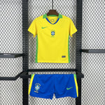 Kit infantil de Brasil 2025/26