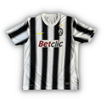 Juventus 2011/12 Local