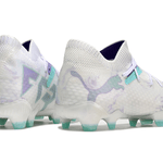 Chuteira Campo Puma Future 7 FG Branca, Verde e Roxo "Brilliance Pack"