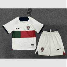 Kit infantil de Portugal 23/24