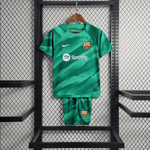 Equipación infantil del Barcelona 23/24