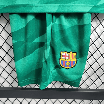 Equipación infantil del Barcelona 23/24