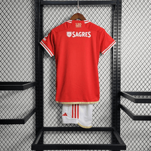 Kit infantil del Benfica 23/24