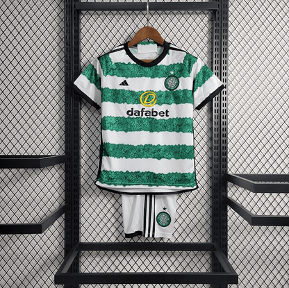 Kit local infantil del Celtic 23/24