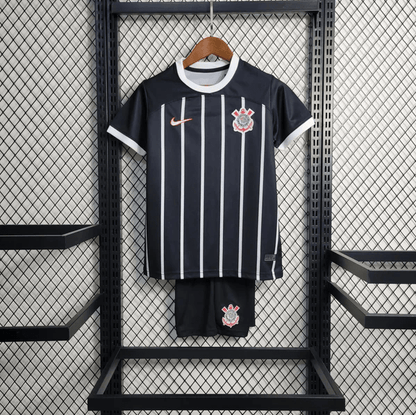 Kit infantil alternativo de Corinthians 2023