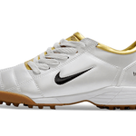 Chuteira Society Nike Total 90 TF Branca e Dourada