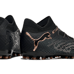 Chuteira Society Puma Future 7 MG Preta e Bronze "Eclipse Pack"