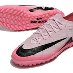 Chuteira Society Nike Air Zoom Mercurial Vapor 15 TF Rosa e Preto "Mad Brilliance Pack"