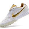 Chuteira Society Nike Retrô Tiempo Legend 7 Elite TF Branca e Dourado R10