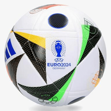 Balón de fútbol de la Eurocopa 2024
